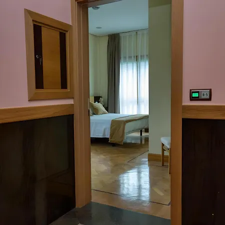 ホテル Hotel Eibar Éibar