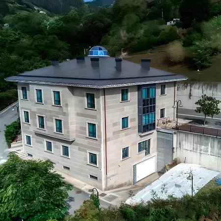 ホテル Hotel Eibar